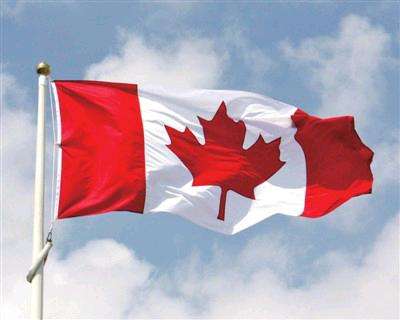 如何移民加拿大获永久居留身份，加拿大枫叶卡怎么申请