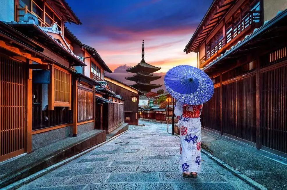 日本旅游签证2023申请条件全面简化，上海人拿着身份证就可以去日本了？